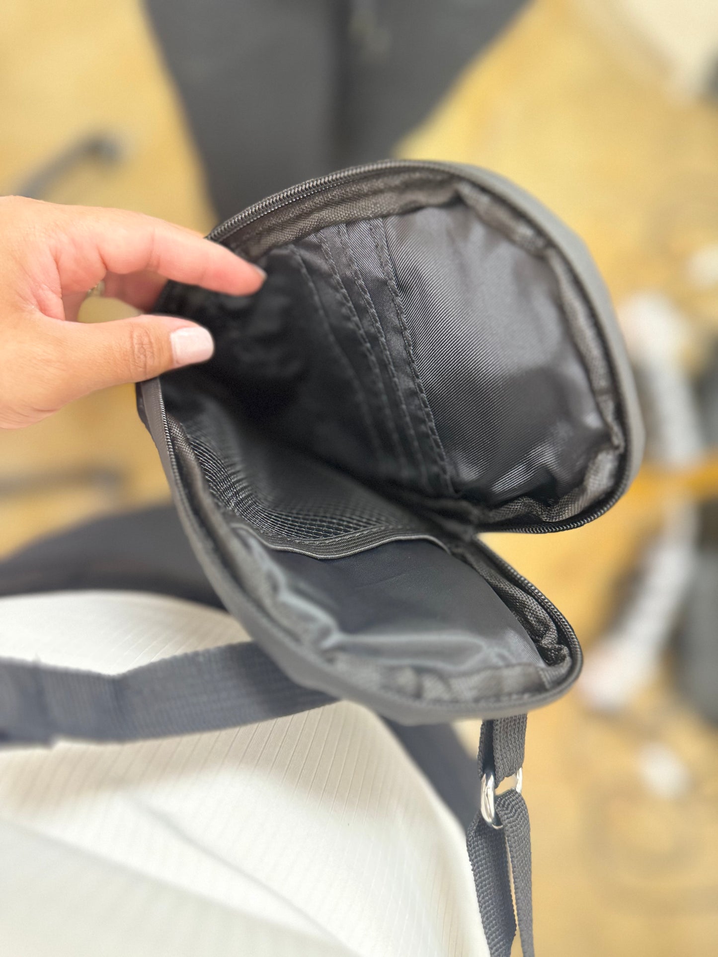 Everywhere Crossbody Bag